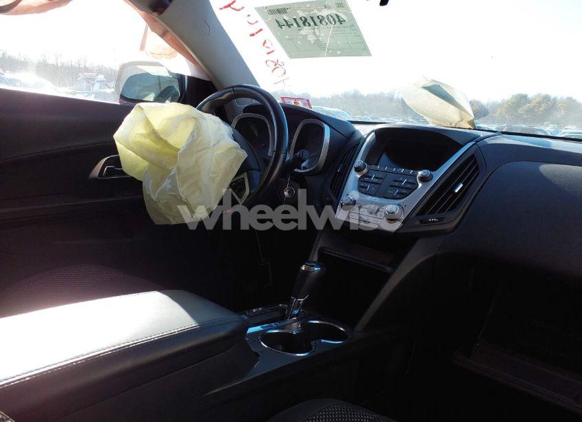 Photo 5 of 2017 Chevrolet Equinox LT (VIN 2GNALCEK4H6308970)