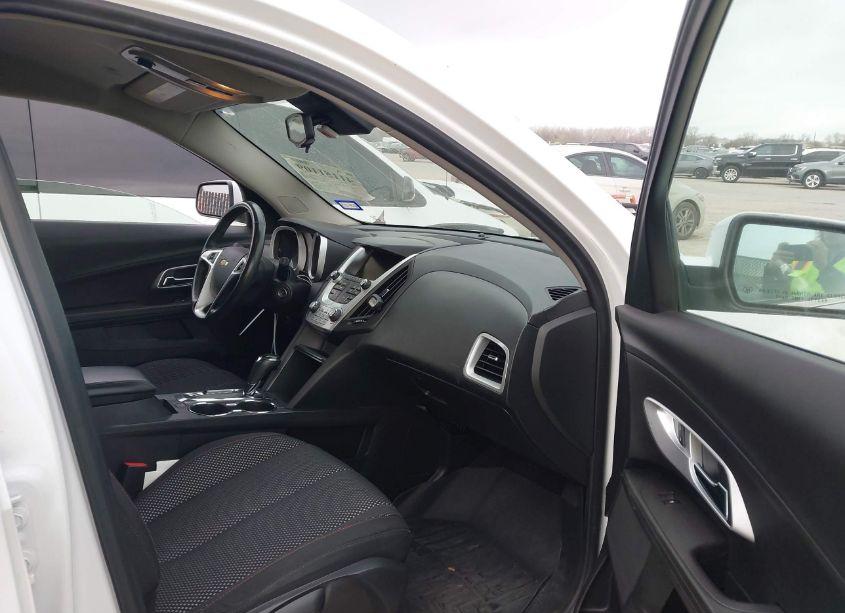 Photo 5 of 2016 Chevrolet Equinox LT (VIN 2GNALCEK5G1175583)