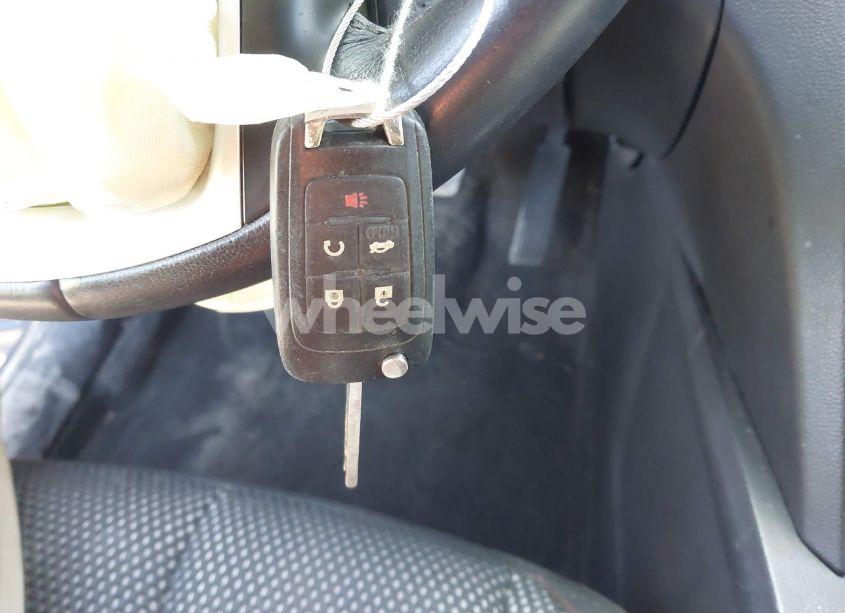 Photo 11 of 2016 Chevrolet Equinox LT (VIN 2GNALCEK5G6283561)