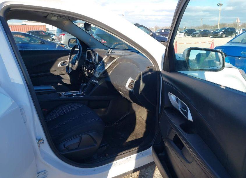 Photo 5 of 2016 Chevrolet Equinox LT (VIN 2GNALCEK5G6348117)