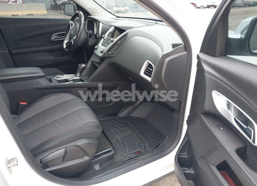 Photo 5 of 2017 Chevrolet Equinox LT (VIN 2GNALCEK5H1519107)