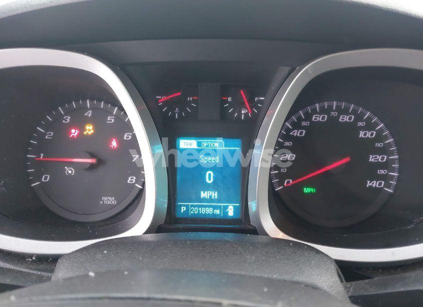 Photo 7 of 2017 Chevrolet Equinox LT (VIN 2GNALCEK5H1528986)