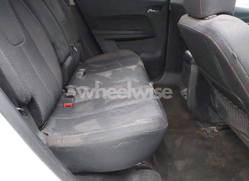 Photo 8 of 2017 Chevrolet Equinox LT (VIN 2GNALCEK5H1549384)