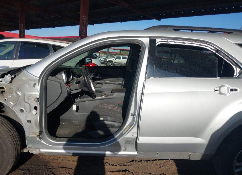 Photo 15 of 2017 Chevrolet Equinox LT (VIN 2GNALCEK5H1559140)