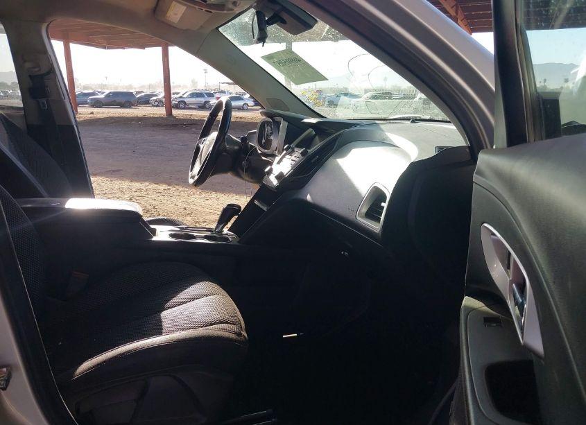 Photo 5 of 2017 Chevrolet Equinox LT (VIN 2GNALCEK5H1559140)