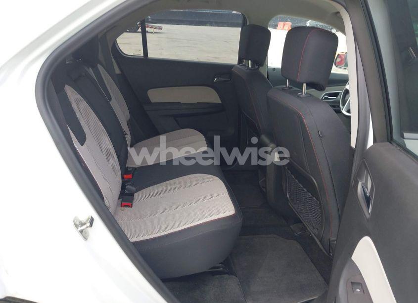 Photo 8 of 2017 Chevrolet Equinox LT (VIN 2GNALCEK5H1613066)