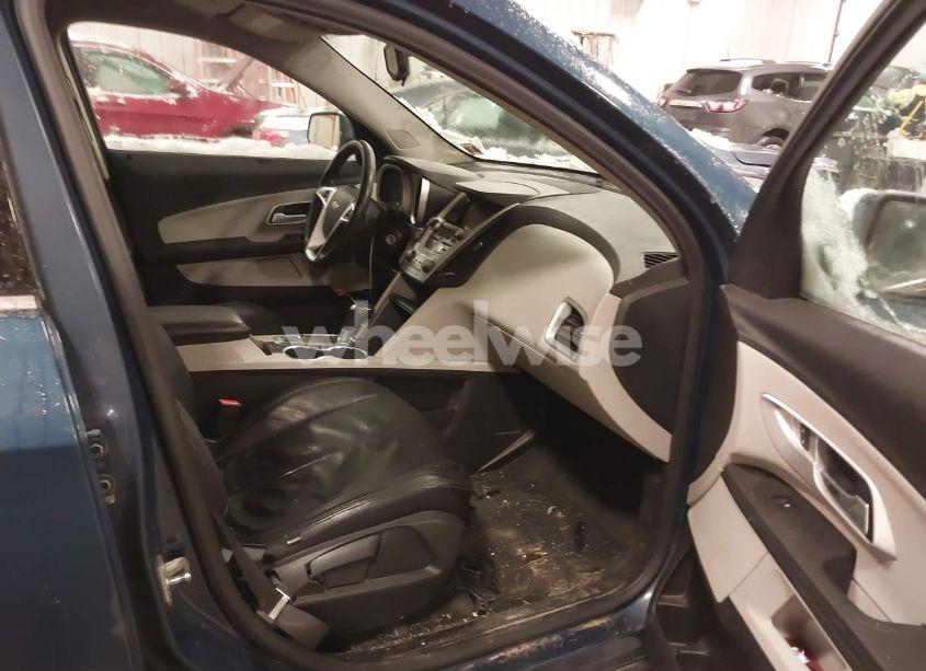 Photo 5 of 2017 Chevrolet Equinox LT (VIN 2GNALCEK5H6148808)