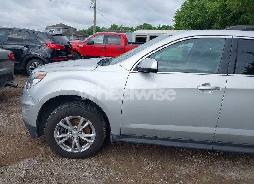 Photo 14 of 2017 Chevrolet Equinox LT (VIN 2GNALCEK5H6183509)