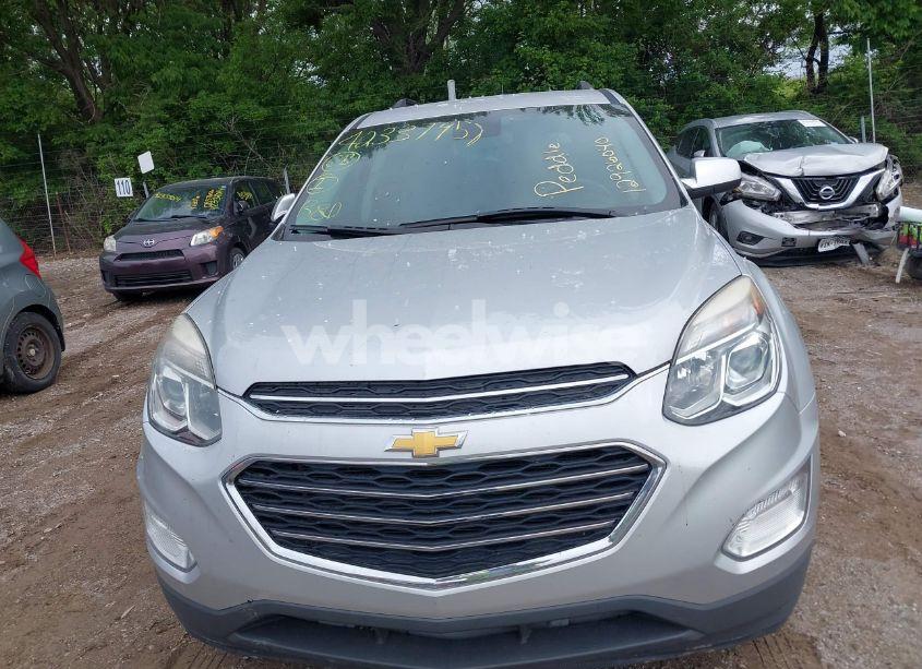 Photo 6 of 2017 Chevrolet Equinox LT (VIN 2GNALCEK5H6183509)