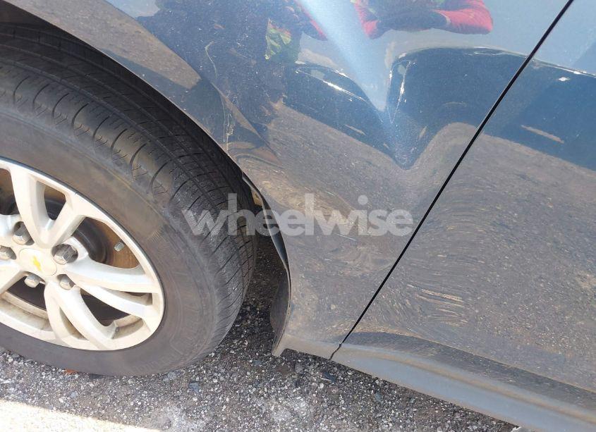 Photo 18 of 2017 Chevrolet Equinox LT (VIN 2GNALCEK5H6191500)