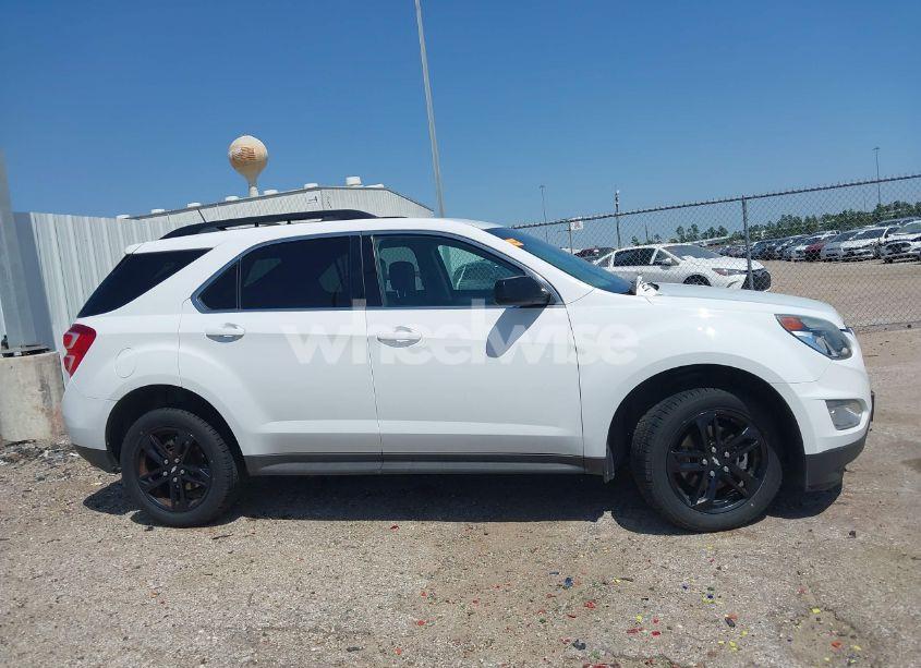 Photo 13 of 2017 Chevrolet Equinox LT (VIN 2GNALCEK5H6224298)