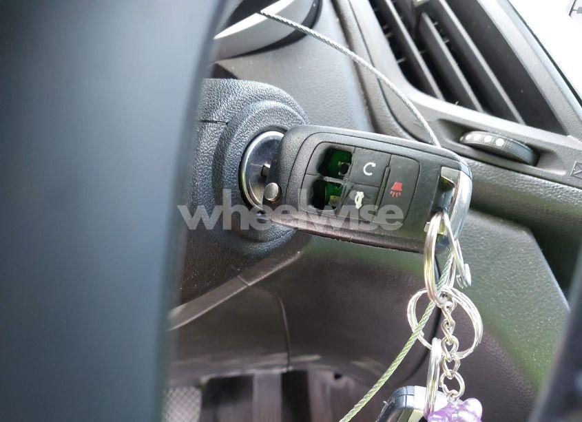 Photo 11 of 2017 Chevrolet Equinox LT (VIN 2GNALCEK5H6265823)