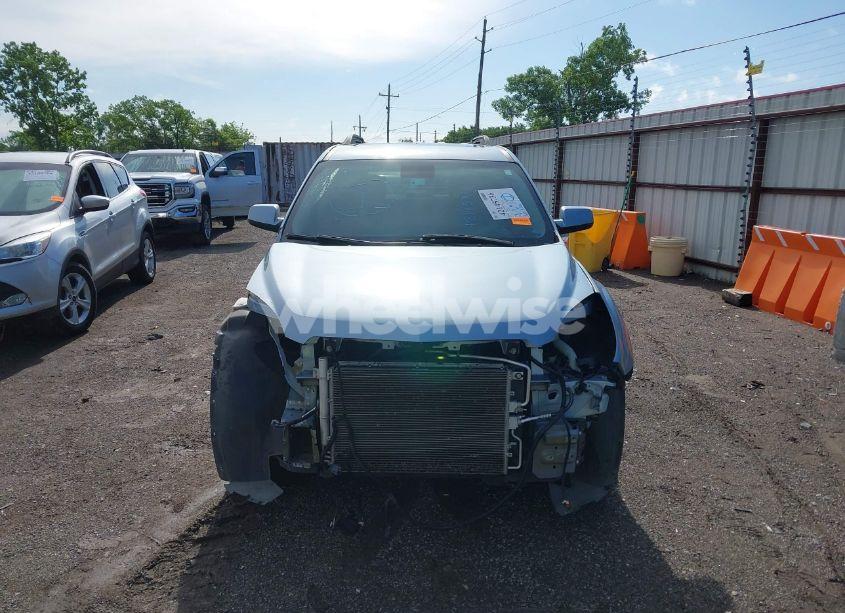 Photo 13 of 2015 Chevrolet Equinox 2LT (VIN 2GNALCEK6F6194984)