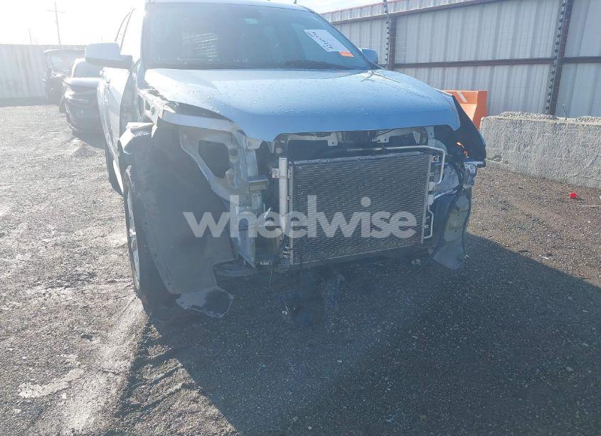 Photo 6 of 2015 Chevrolet Equinox 2LT (VIN 2GNALCEK6F6194984)