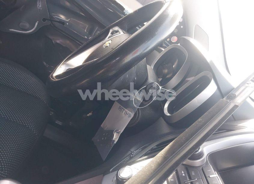 Photo 18 of 2015 Chevrolet Equinox 2LT (VIN 2GNALCEK6F6338517)