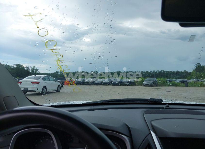 Photo 13 of 2016 Chevrolet Equinox LT (VIN 2GNALCEK6G1150126)