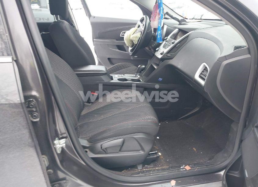 Photo 5 of 2016 Chevrolet Equinox LT (VIN 2GNALCEK6G6100765)