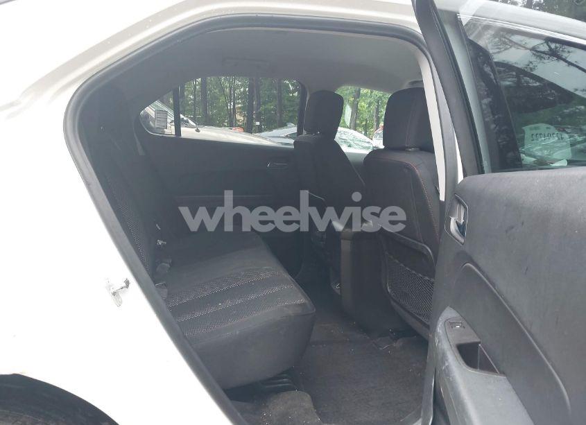 Photo 8 of 2016 Chevrolet Equinox LT (VIN 2GNALCEK6G6102161)