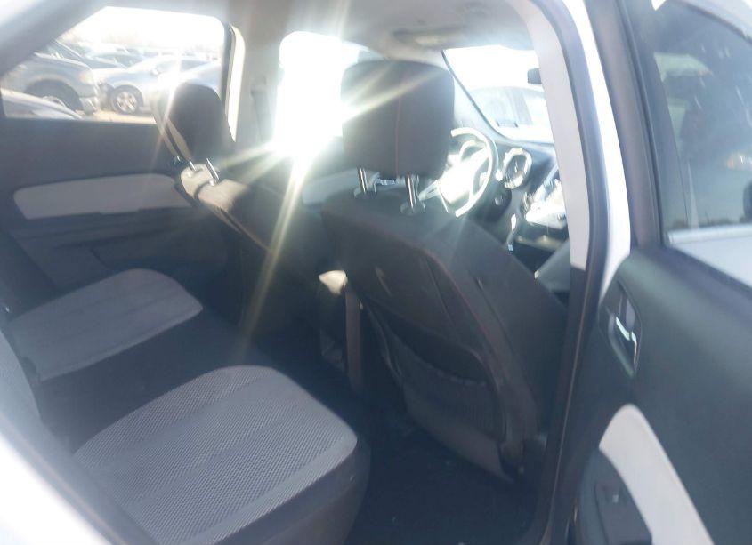 Photo 8 of 2016 Chevrolet Equinox LT (VIN 2GNALCEK6G6115380)