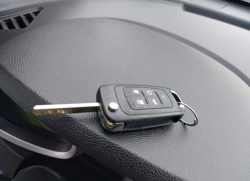 Photo 11 of 2016 Chevrolet Equinox LT (VIN 2GNALCEK6G6272195)