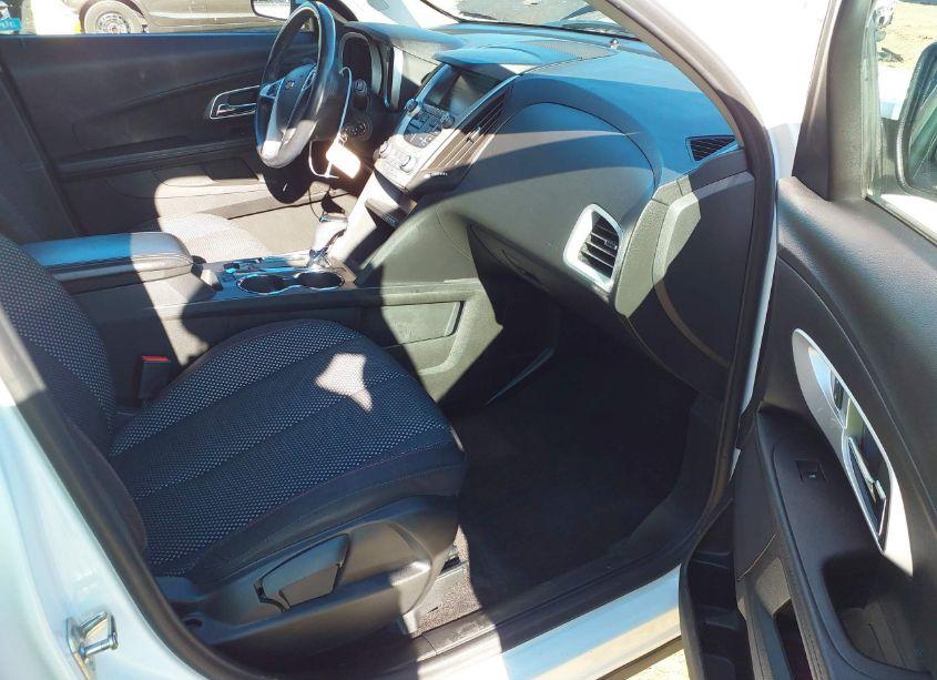 Photo 5 of 2017 Chevrolet Equinox LT (VIN 2GNALCEK6H1500694)