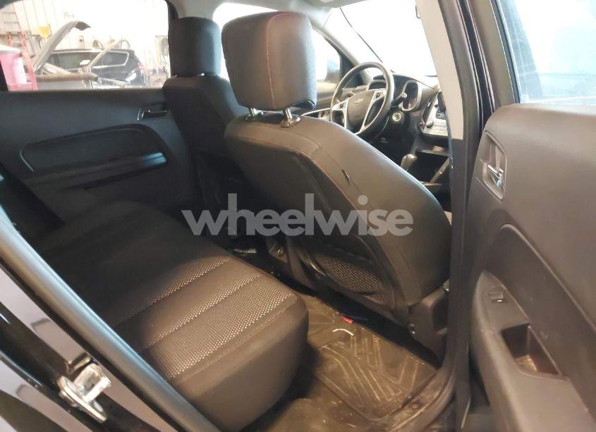 Photo 8 of 2017 Chevrolet Equinox LT (VIN 2GNALCEK6H1511873)