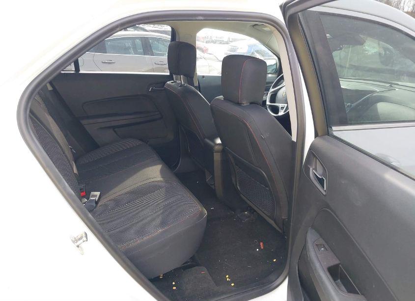 Photo 8 of 2017 Chevrolet Equinox LT (VIN 2GNALCEK6H1616252)