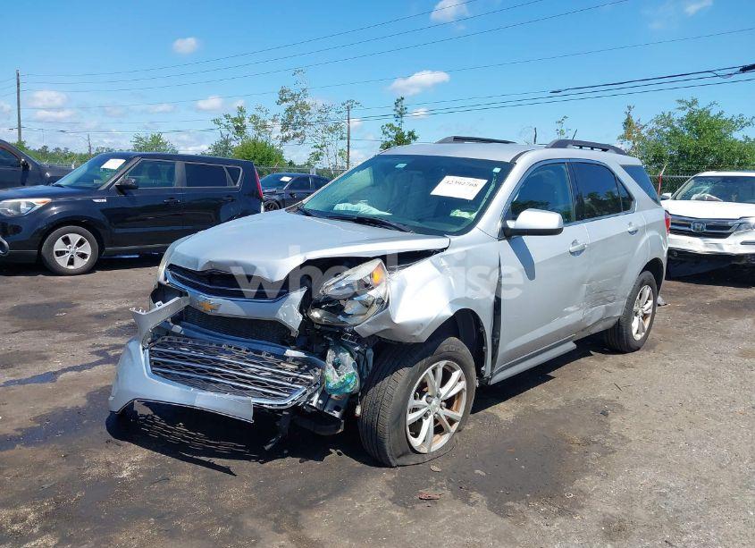 Photo 2 of 2017 Chevrolet Equinox LT (VIN 2GNALCEK6H6217957)