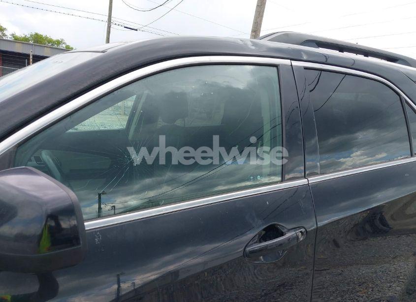 Photo 6 of 2017 Chevrolet Equinox LT (VIN 2GNALCEK6H6245340)