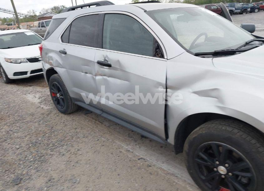 Photo 6 of 2017 Chevrolet Equinox LT (VIN 2GNALCEK6H6289807)