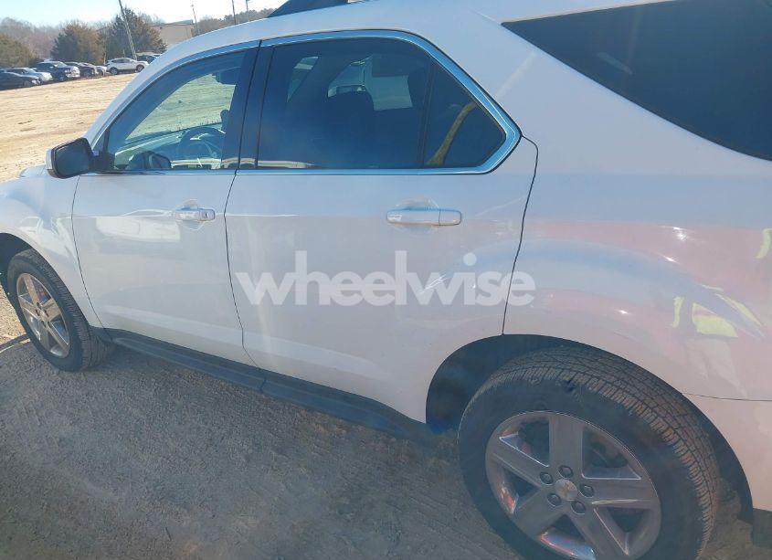 Photo 13 of 2016 Chevrolet Equinox LT (VIN 2GNALCEK7G1120116)