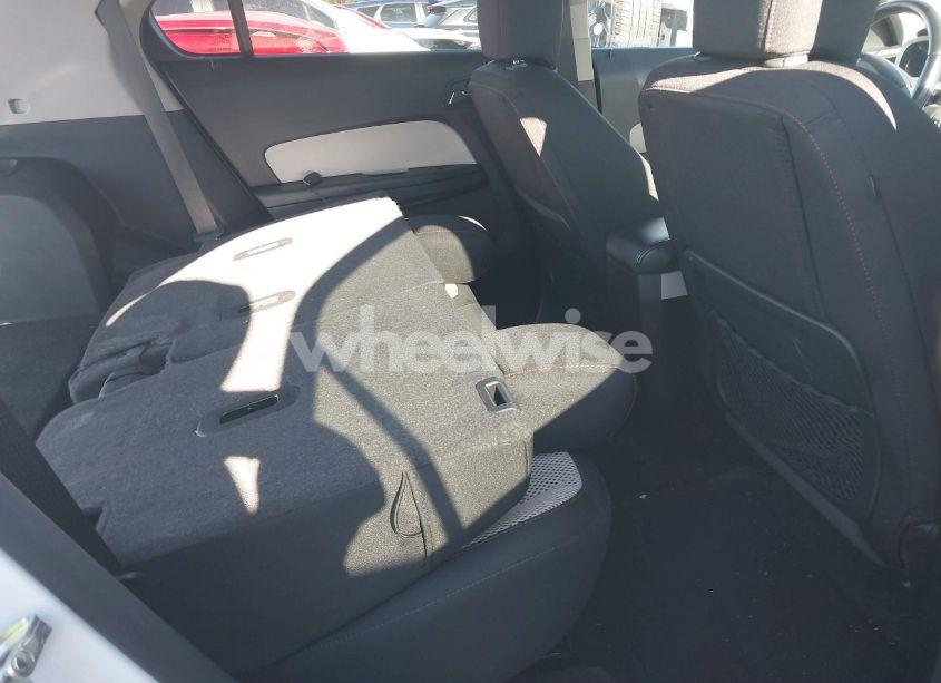 Photo 8 of 2016 Chevrolet Equinox LT (VIN 2GNALCEK7G1120116)