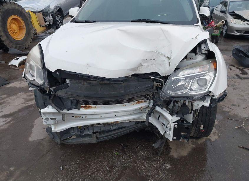 Photo 18 of 2016 Chevrolet Equinox LT (VIN 2GNALCEK7G6115503)