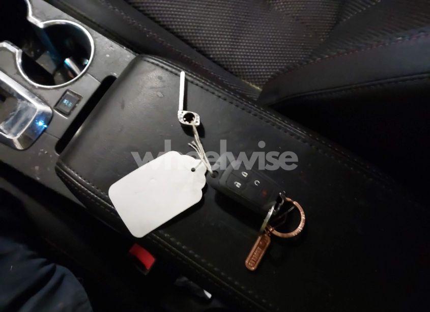 Photo 11 of 2016 Chevrolet Equinox LT (VIN 2GNALCEK7G6209932)