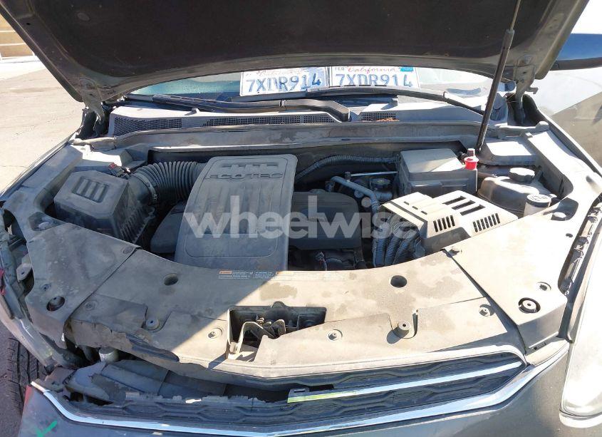 Photo 10 of 2017 Chevrolet Equinox LT (VIN 2GNALCEK7H1543375)