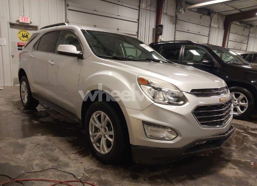 2017 Chevrolet Equinox LT (VIN 2GNALCEK7H1615224) main photo