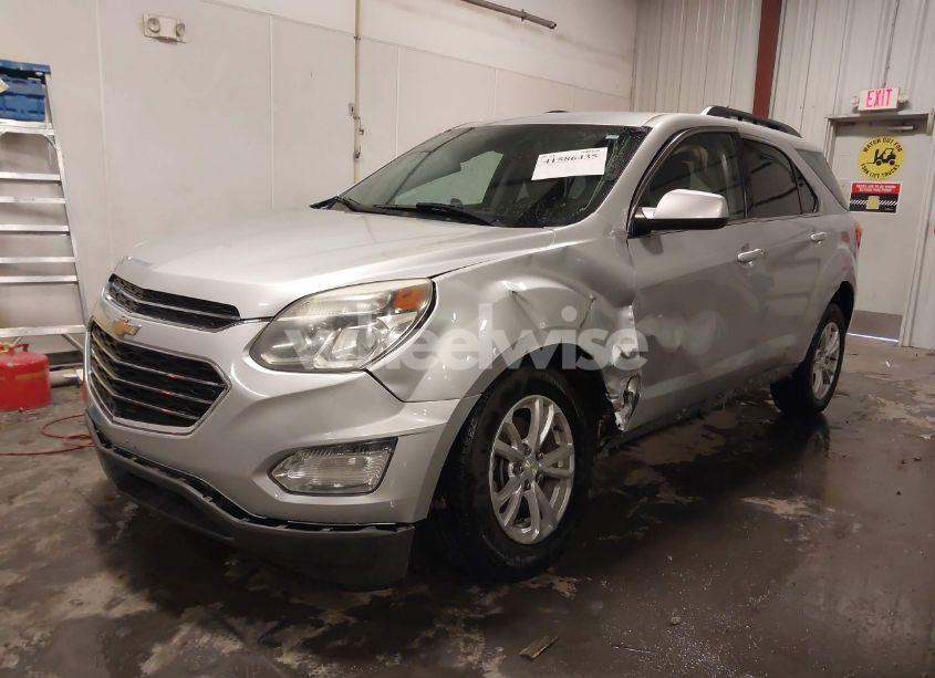 Photo 2 of 2017 Chevrolet Equinox LT (VIN 2GNALCEK7H1615224)