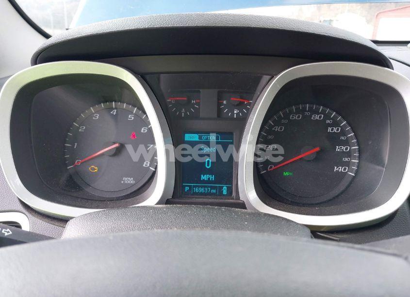 Photo 7 of 2017 Chevrolet Equinox LT (VIN 2GNALCEK7H6138765)