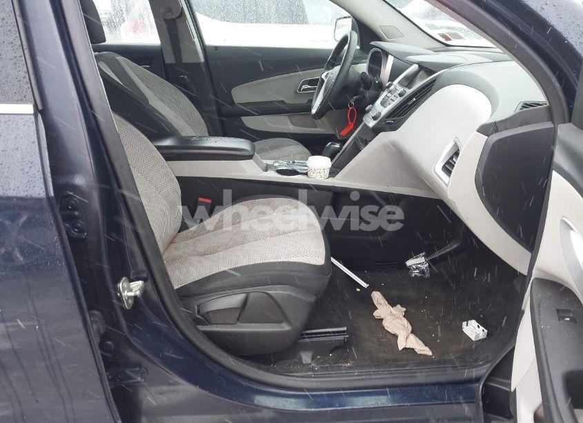 Photo 5 of 2017 Chevrolet Equinox LT (VIN 2GNALCEK7H6214226)