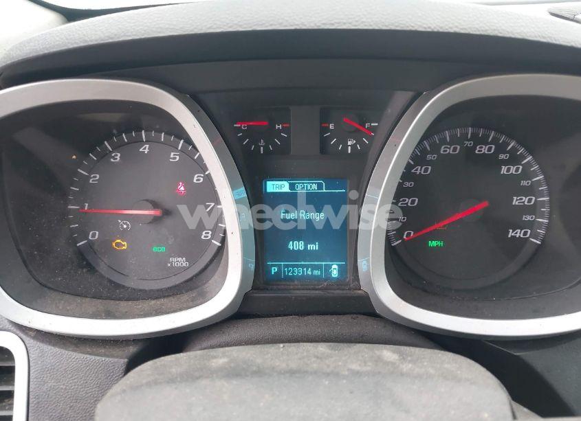 Photo 15 of 2017 Chevrolet Equinox LT (VIN 2GNALCEK7H6221175)