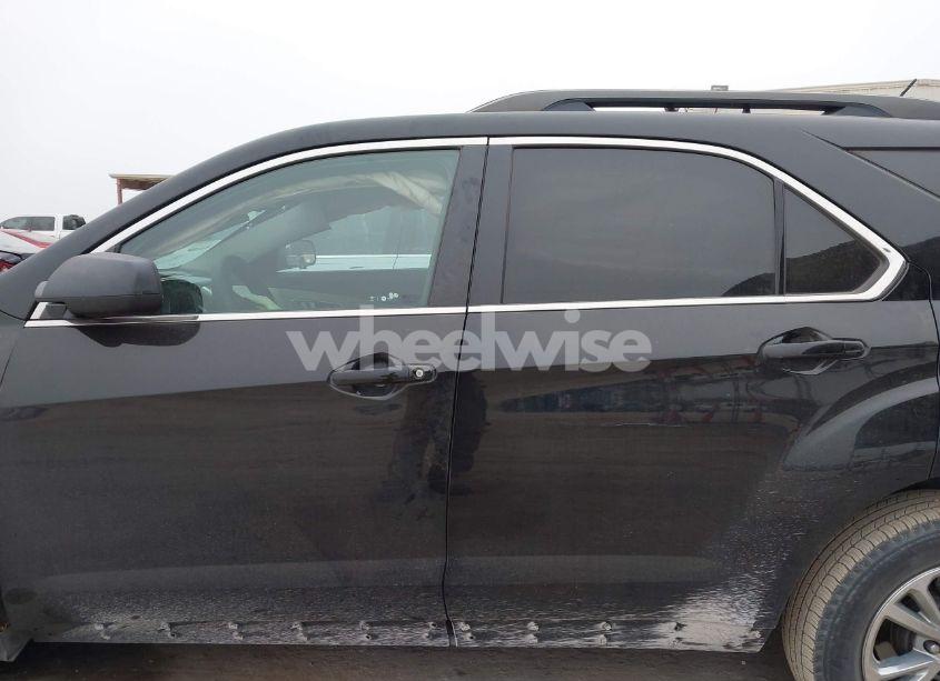 Photo 14 of 2017 Chevrolet Equinox LT (VIN 2GNALCEK7H6221693)