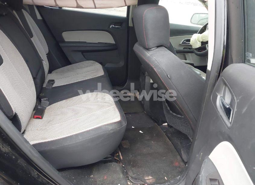 Photo 8 of 2017 Chevrolet Equinox LT (VIN 2GNALCEK7H6221693)