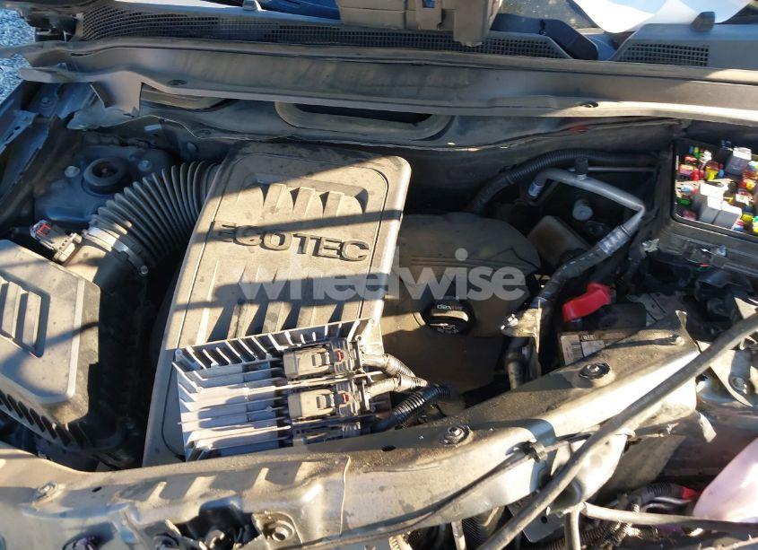 Photo 10 of 2017 Chevrolet Equinox LT (VIN 2GNALCEK7H6225484)