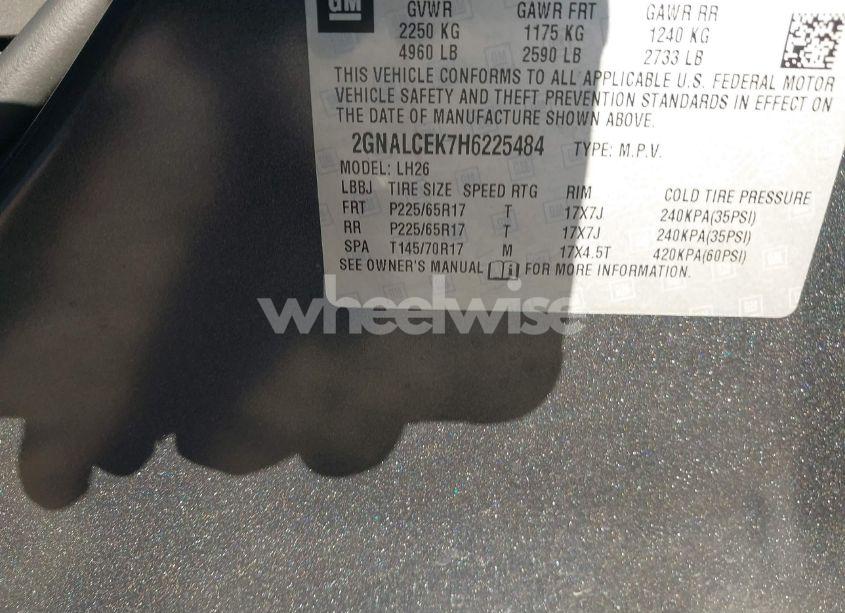 Photo 9 of 2017 Chevrolet Equinox LT (VIN 2GNALCEK7H6225484)