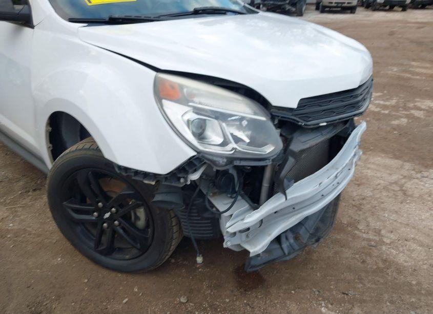 Photo 18 of 2017 Chevrolet Equinox LT (VIN 2GNALCEK7H6258839)