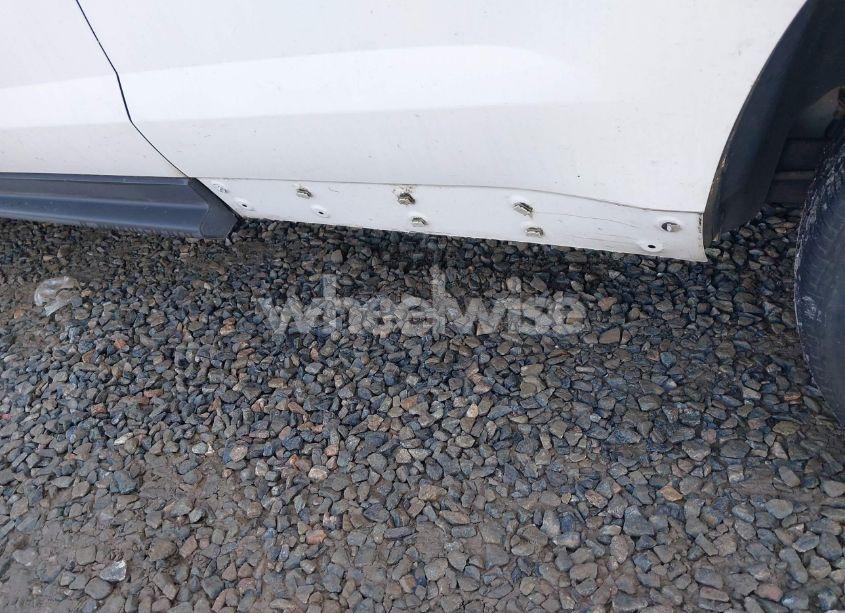 Photo 18 of 2015 Chevrolet Equinox 2LT (VIN 2GNALCEK8F6300707)