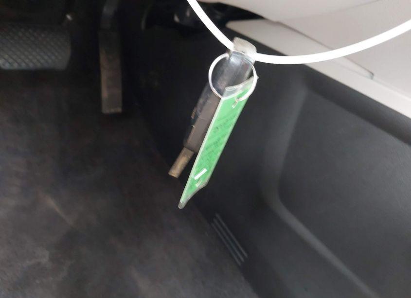 Photo 11 of 2016 Chevrolet Equinox LT (VIN 2GNALCEK8G1145848)