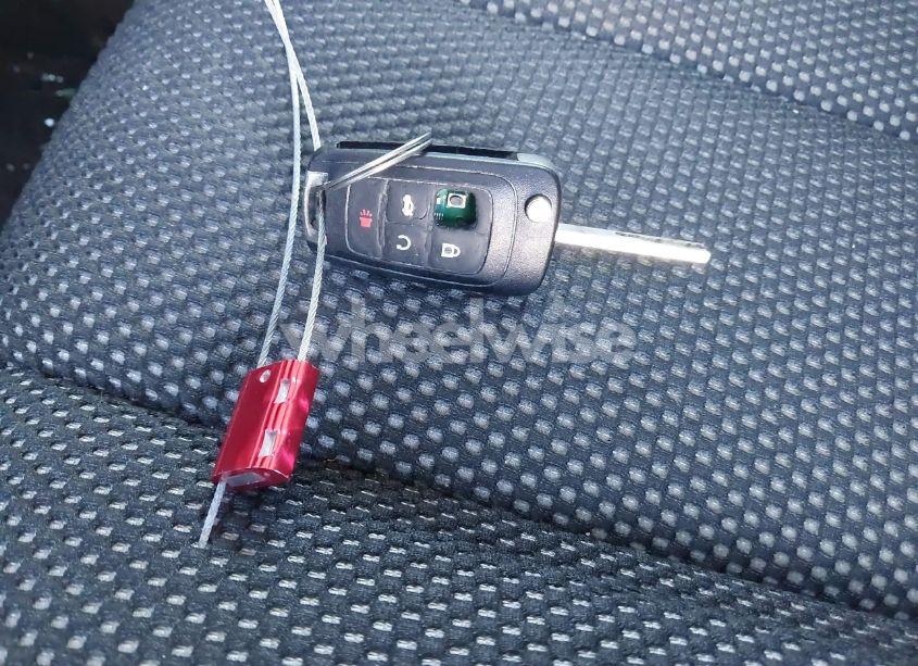 Photo 11 of 2016 Chevrolet Equinox LT (VIN 2GNALCEK8G1154212)