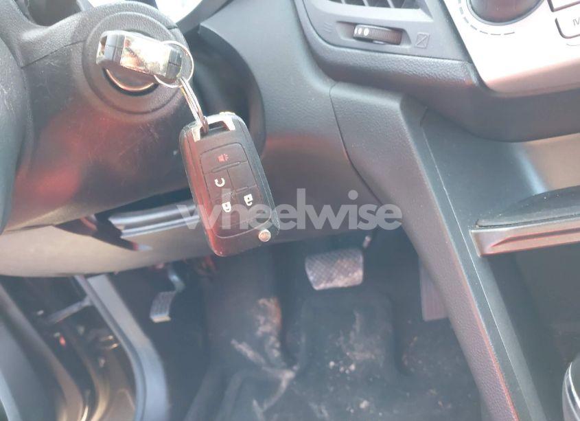 Photo 11 of 2016 Chevrolet Equinox LT (VIN 2GNALCEK8G1174976)