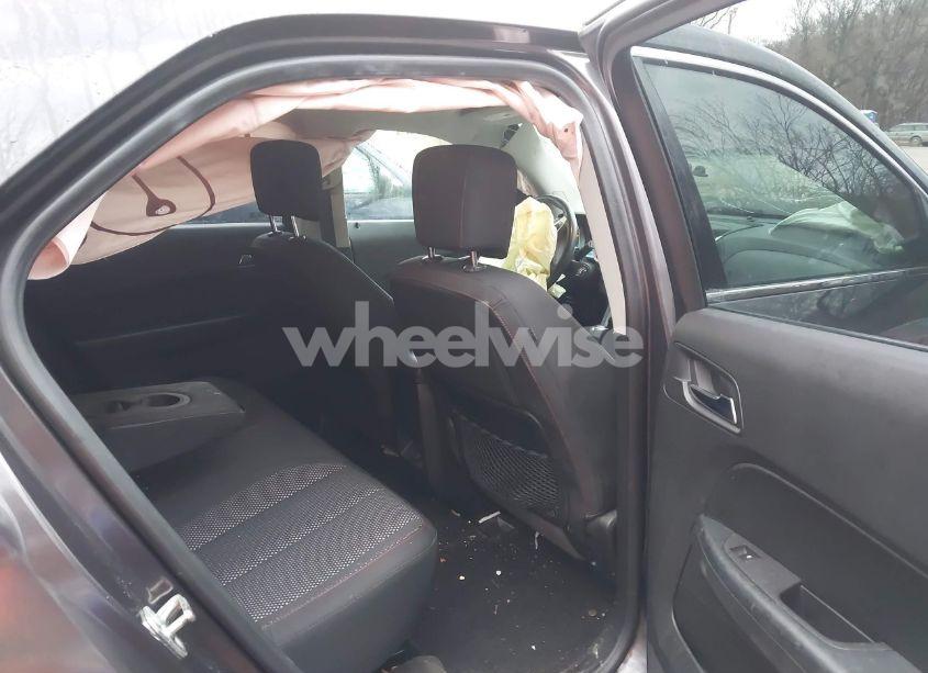 Photo 8 of 2016 Chevrolet Equinox LT (VIN 2GNALCEK8G6102890)